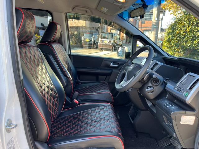 ステップワゴンスパーダ Z ETC バックカメラ ナビ TV 両側電動スライドドア オートライト HID スマートキー アイドリングストップ 後席モニター 3列シート ウォークスルー CVT アルミホイール CD(11枚目)