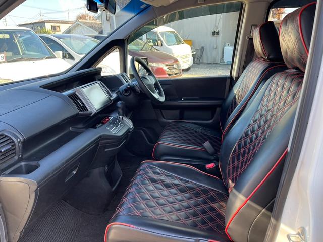 ステップワゴンスパーダ Z ETC バックカメラ ナビ TV 両側電動スライドドア オートライト HID スマートキー アイドリングストップ 後席モニター 3列シート ウォークスルー CVT アルミホイール CD(21枚目)