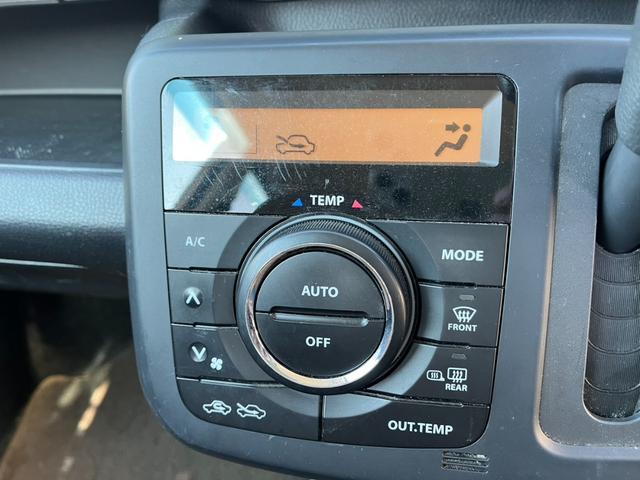 モコ Ｇ　ＦＯＵＲ　４ＷＤ　ナビ　ＴＶ　スマートキー　シートヒーター　ベンチシート　ＣＶＴ　盗難防止システム　ＡＢＳ　ＣＤ　アルミホイール　衝突安全ボディ　エアコン　パワーステアリング（5枚目）