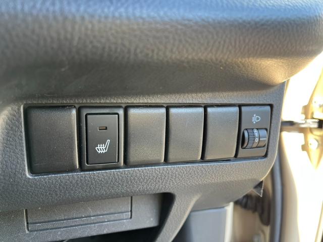 モコ Ｇ　ＦＯＵＲ　４ＷＤ　ナビ　ＴＶ　スマートキー　シートヒーター　ベンチシート　ＣＶＴ　盗難防止システム　ＡＢＳ　ＣＤ　アルミホイール　衝突安全ボディ　エアコン　パワーステアリング（7枚目）