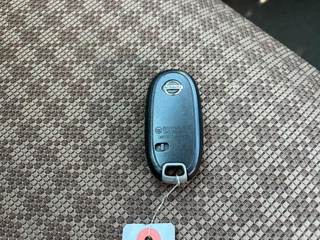 モコ Ｇ　ＦＯＵＲ　４ＷＤ　ナビ　ＴＶ　スマートキー　シートヒーター　ベンチシート　ＣＶＴ　盗難防止システム　ＡＢＳ　ＣＤ　アルミホイール　衝突安全ボディ　エアコン　パワーステアリング（8枚目）