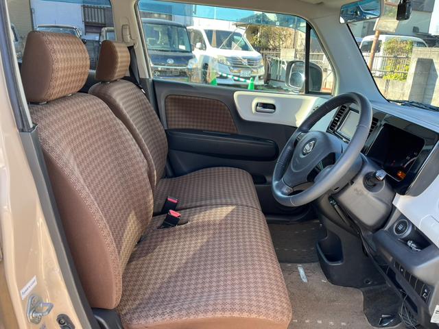 モコ Ｇ　ＦＯＵＲ　４ＷＤ　ナビ　ＴＶ　スマートキー　シートヒーター　ベンチシート　ＣＶＴ　盗難防止システム　ＡＢＳ　ＣＤ　アルミホイール　衝突安全ボディ　エアコン　パワーステアリング（9枚目）
