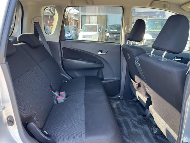 ステラ カスタムR スマートアシスト 4WD ETC 衝突被害軽減システム オートライト LEDヘッドランプ スマートキー アイドリングストップ ベンチシート CVT 盗難防止システム ABS ESC CD USB(23枚目)