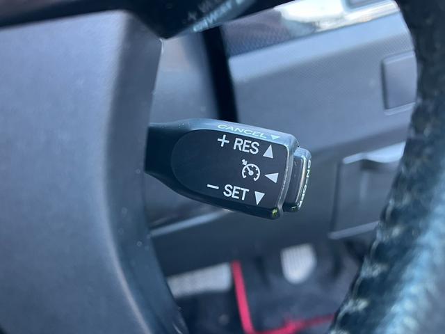 エスティマ アエラス バックカメラ ナビ TV オートクルーズコントロール 両側電動スライドドア オートライト HID スマートキー 電動格納ミラー 後席モニター 3列シート CVT アルミホイール CD DVD再生(8枚目)