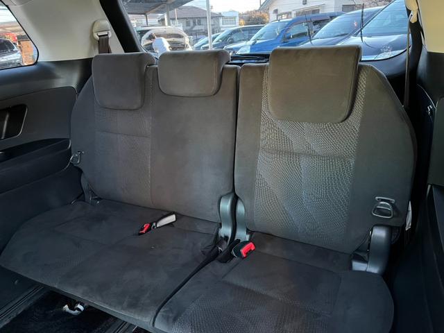 エスティマ アエラス バックカメラ ナビ TV オートクルーズコントロール 両側電動スライドドア オートライト HID スマートキー 電動格納ミラー 後席モニター 3列シート CVT アルミホイール CD DVD再生(27枚目)