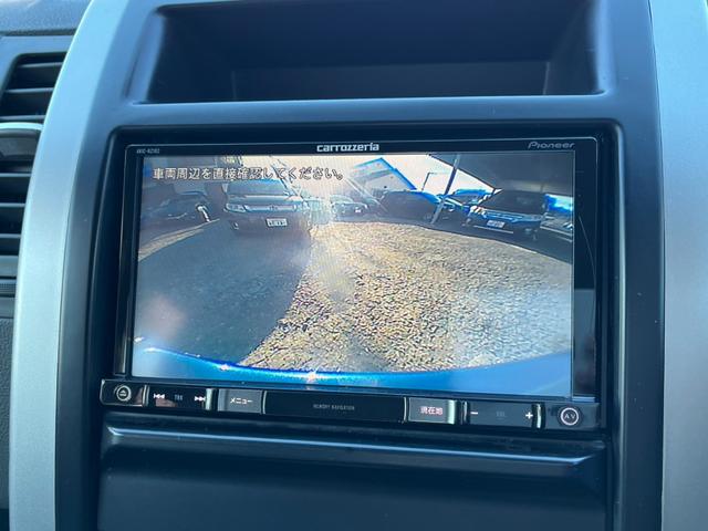 エクストレイル ２０ＧＴ　４ＷＤ　バックカメラ　ナビ　ＴＶ　アルミホイール　スマートキー　ＭＴ　盗難防止システム　衝突安全ボディ　ＵＳＢ　ミュージックプレイヤー接続可　Ｂｌｕｅｔｏｏｔｈ　ＡＢＳ　エアコン　パワーステアリング（4枚目）