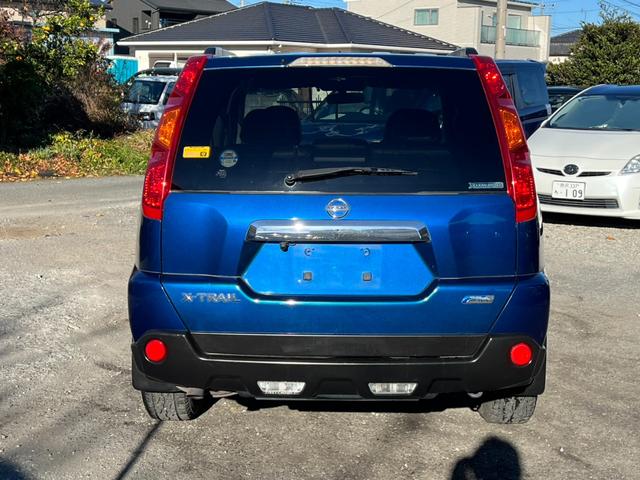 エクストレイル ２０ＧＴ　４ＷＤ　バックカメラ　ナビ　ＴＶ　アルミホイール　スマートキー　ＭＴ　盗難防止システム　衝突安全ボディ　ＵＳＢ　ミュージックプレイヤー接続可　Ｂｌｕｅｔｏｏｔｈ　ＡＢＳ　エアコン　パワーステアリング（15枚目）