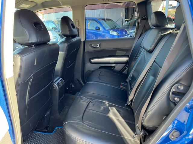 エクストレイル ２０ＧＴ　４ＷＤ　バックカメラ　ナビ　ＴＶ　アルミホイール　スマートキー　ＭＴ　盗難防止システム　衝突安全ボディ　ＵＳＢ　ミュージックプレイヤー接続可　Ｂｌｕｅｔｏｏｔｈ　ＡＢＳ　エアコン　パワーステアリング（28枚目）