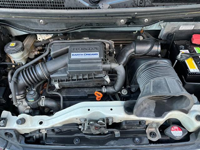 N-BOXカスタム G ターボSSパッケージ 4WD バックカメラ 両側電動スライドドア ナビ TV クリアランスソナー オートクルーズコントロール オートライト HID スマートキー アイドリングストップ ベンチシート CVT 盗難防止システム(20枚目)