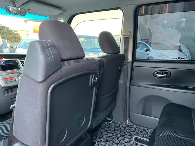 タント カスタムRS 電動スライドドア HID スマートキー ベンチシート ターボ CVT 盗難防止システム ABS CD アルミホイール 衝突安全ボディ エアコン パワーステアリング パワーウィンドウ(11枚目)