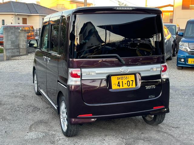 タント カスタムRS 電動スライドドア HID スマートキー ベンチシート ターボ CVT 盗難防止システム ABS CD アルミホイール 衝突安全ボディ エアコン パワーステアリング パワーウィンドウ(18枚目)