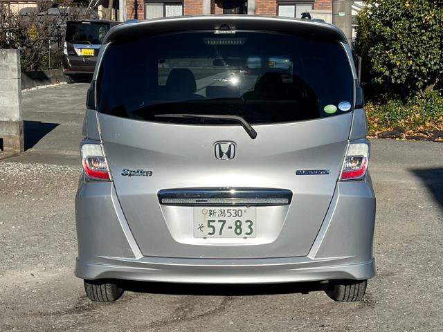 HONDA FREED SPIKE HYBRID HYBRID
