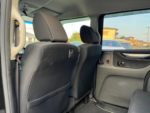 N-BOXカスタム G・ターボパッケージ 4WD バックカメラ 両側電動スライドドア ナビ TV オートクルーズコントロール オートライト HID スマートキー アイドリングストップ ベンチシート CVT 盗難防止システム ABS ESC(23枚目)