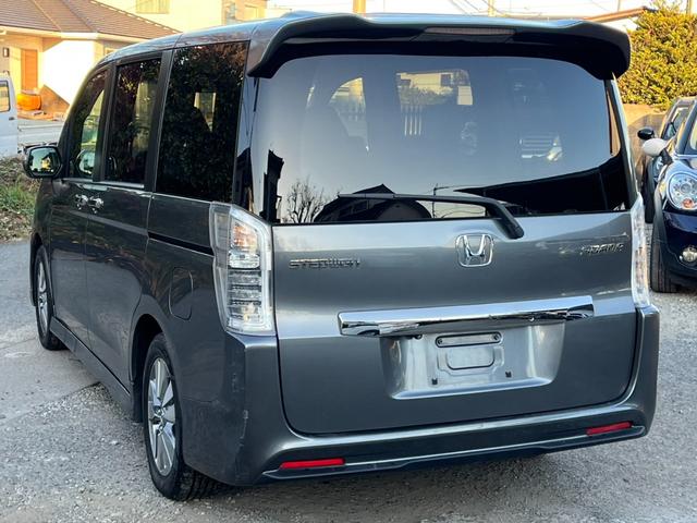 ステップワゴンスパーダ Z クールスピリット バックカメラ ナビ TV オートクルーズコントロール 両側電動スライドドア オートライト HID スマートキー アイドリングストップ 3列シート CVT アルミホイール USB(17枚目)