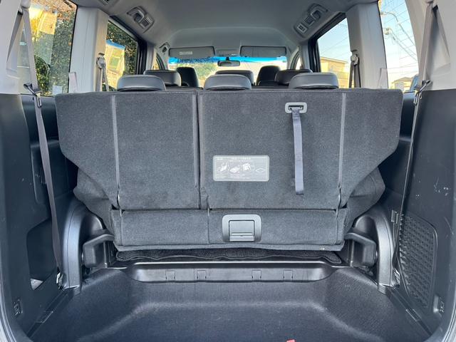 ステップワゴンスパーダ Z クールスピリット バックカメラ ナビ TV オートクルーズコントロール 両側電動スライドドア オートライト HID スマートキー アイドリングストップ 3列シート CVT アルミホイール USB(19枚目)