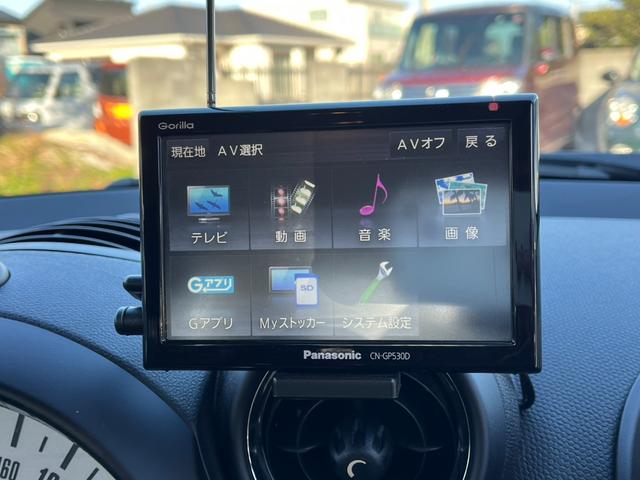 MINI クーパー クロスオーバー ナビ TV アルミホイール オートライト キーレスエントリー AT 盗難防止システム ABS ESC CD エアコン パワーステアリング パワーウィンドウ(3枚目)