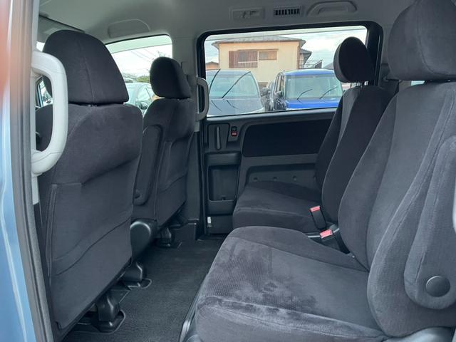 ステップワゴン Ｇ　福祉車輌　バックカメラ　ナビ　ＴＶ　両側電動スライドドア　キーレスエントリー　３列シート　ＡＴ　アルミホイール　ＣＤ　盗難防止システム　衝突安全ボディ　ＡＢＳ　エアコン　パワーステアリング（29枚目）