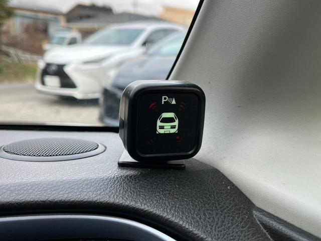 デリカＤ：２ カスタムハイブリッドＳＶ　ナビパッケージ　オートクルーズコントロール　衝突被害軽減システム　ＬＥＤヘッドランプ　スマートキー　ＡＴ　盗難防止システム　衝突安全ボディ　ＡＢＳ　ＥＳＣ　エアコン　パワーステアリング　パワーウィンドウ（10枚目）