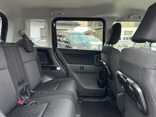 デリカＤ：２ カスタムハイブリッドＳＶ　ナビパッケージ　オートクルーズコントロール　衝突被害軽減システム　ＬＥＤヘッドランプ　スマートキー　ＡＴ　盗難防止システム　衝突安全ボディ　ＡＢＳ　ＥＳＣ　エアコン　パワーステアリング　パワーウィンドウ（12枚目）