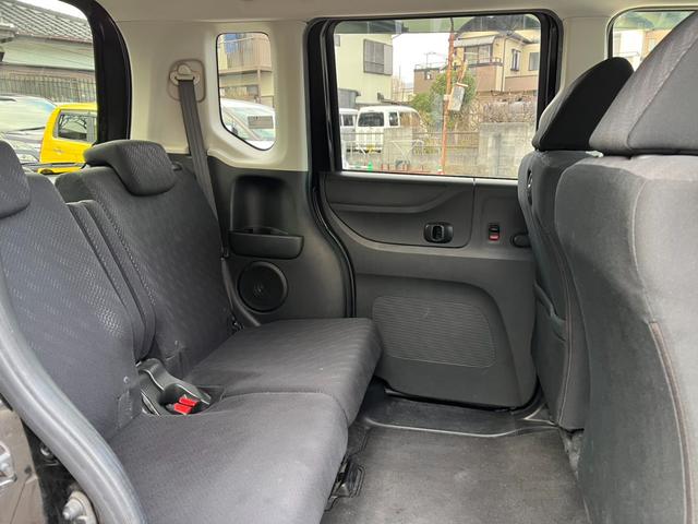 N-BOXカスタム G・Lパッケージ バックカメラ 両側スライド・片側電動 TV オートライト HID スマートキー アイドリングストップ ベンチシート CVT 盗難防止システム ABS ESC CD DVD再生 アルミホイール エアコン(11枚目)