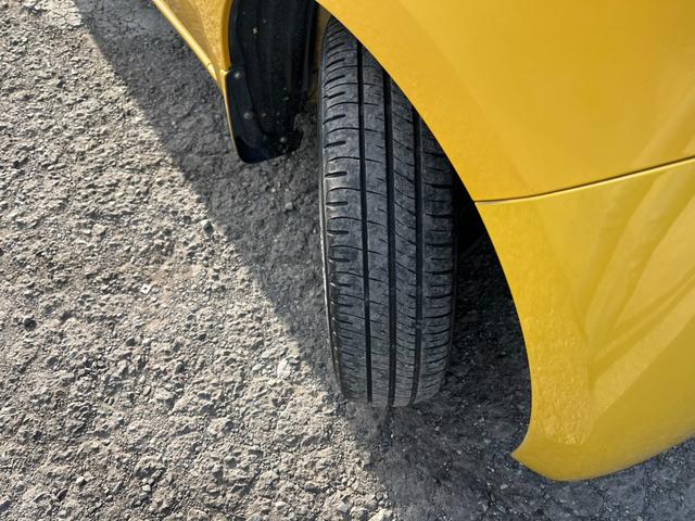 Ｎ－ＯＮＥ ツアラー・Ｌパッケージ　バックカメラ　ナビ　ＴＶ　オートクルーズコントロール　オートライト　ＨＩＤ　スマートキー　アイドリングストップ　ベンチシート　ＣＶＴ　盗難防止システム　ＡＢＳ　ＥＳＣ　ＣＤ　ＤＶＤ再生　ＵＳＢ（19枚目）