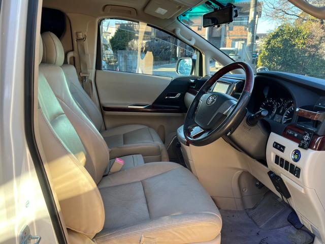 ご覧頂きまして誠に有難うございます！！是非ご来店して頂き、実際にご覧になって頂ければと思います。お客様からのご連絡をスタッフ一同、心よりお待ちしております