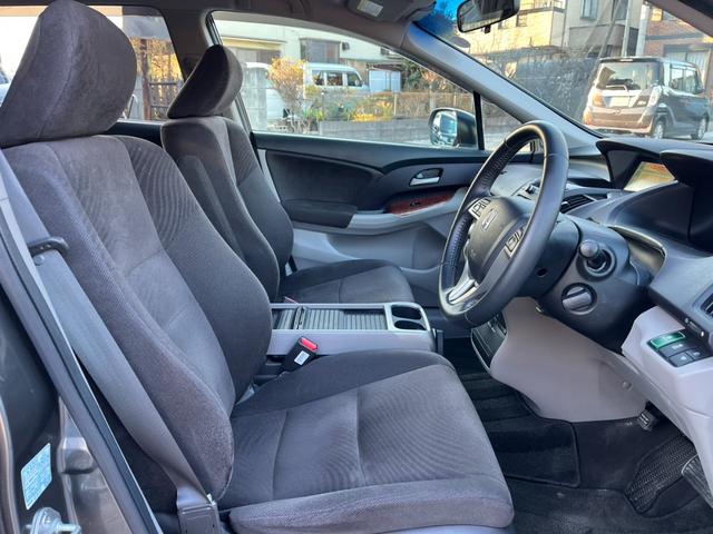 オデッセイ L ETC 全周囲カメラ ナビ オートクルーズコントロール オートライト HID スマートキー 3列シート CVT アルミホイール 盗難防止システム 衝突安全ボディ ABS ESC エアコン(25枚目)