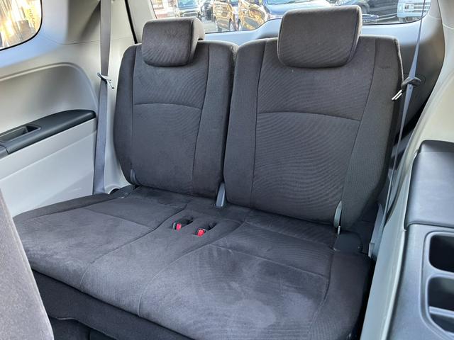 オデッセイ L ETC 全周囲カメラ ナビ オートクルーズコントロール オートライト HID スマートキー 3列シート CVT アルミホイール 盗難防止システム 衝突安全ボディ ABS ESC エアコン(29枚目)