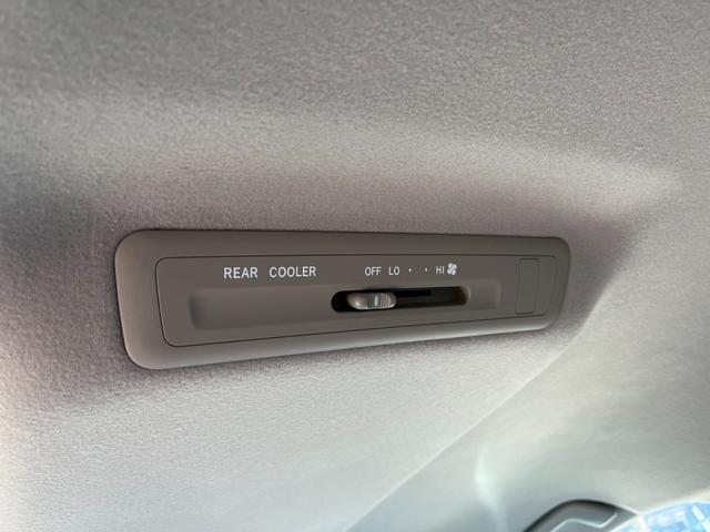 エスティマハイブリッド Ｘ　４ＷＤ　バックカメラ　ナビ　ＴＶ　クリアランスソナー　オートクルーズコントロール　両側スライド・片側電動　オートライト　ＨＩＤ　スマートキー　電動格納ミラー　ＣＶＴ　アルミホイール　ＣＤ　ＤＶＤ再生（24枚目）