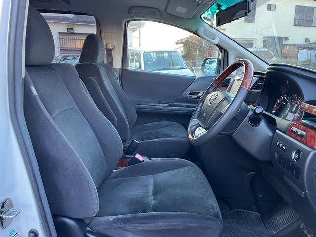 この度は当店のお車をご覧になっていただき、誠にありがとうございます。じっくり現車確認して頂けるよう、ご準備を致します！