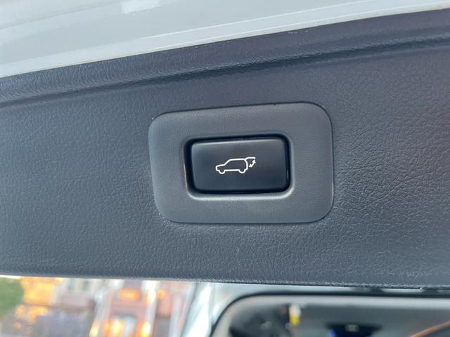 ご覧頂きまして誠に有難うございます！！是非ご来店して頂き、実際にご覧になって頂ければと思います。お客様からのご連絡をスタッフ一同、心よりお待ちしております