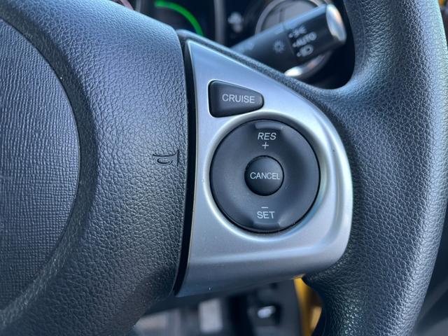 N-ONE ツアラー・Lパッケージ バックカメラ オートクルーズコントロール オートライト HID スマートキー アイドリングストップ ベンチシート CVT 盗難防止システム ABS ESC CD アルミホイール 衝突安全ボディ(6枚目)