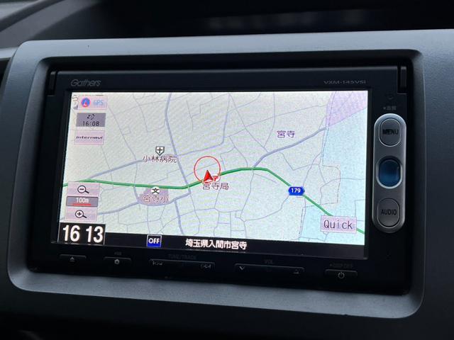 �i�r�t�������s��h���C�u���y�����ЂƎ��I���߂Ă̓��ł��������ƂȂ��G�X�R�[�g���Ă���܂��B