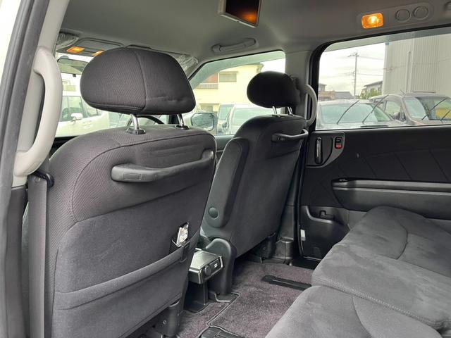 エリシオン ＧエアロＨＤＤナビパッケージ　バックカメラ　ナビ　両側電動スライドドア　ＨＩＤ　キーレスエントリー　後席モニター　３列シート　ＡＴ　アルミホイール　ＣＤ　ＤＶＤ再生　盗難防止システム　衝突安全ボディ　ＡＢＳ　エアコン（23枚目）