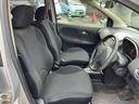 ノート １５Ｘ　ナビ　ＴＶ　スマートキー　電動格納ミラー　ＣＶＴ　盗難防止システム　衝突安全ボディ　ＡＢＳ　ＣＤ　エアコン　パワーステアリング　パワーウィンドウ（8枚目）