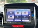Ｎ－ＢＯＸカスタム Ｇ　ＳＳブラックスタイルパッケージ　４ＷＤ　ＥＴＣ　バックカメラ　両側電動スライドドア　ナビ　ＴＶ　衝突被害軽減システム　オートライト　ＨＩＤ　スマートキー　アイドリングストップ　電動格納ミラー　シートヒーター　ベンチシート　ＣＶＴ（8枚目）