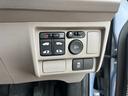 ジャストセレクション　ＥＴＣ　バックカメラ　ナビ　ＴＶ　オートクルーズコントロール　両側電動スライドドア　オートライト　ＨＩＤ　スマートキー　アイドリングストップ　電動格納ミラー　後席モニター（9枚目）