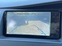 アイシス プラタナ　４ＷＤ　バックカメラ　ナビ　ＴＶ　両側スライド・片側電動　オートライト　ＨＩＤ　スマートキー　３列シート　ＣＶＴ　アルミホイール　ＣＤ　ＤＶＤ再生　ミュージックプレイヤー接続可　盗難防止システム（5枚目）
