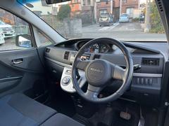 運転者にとっては日々使用することとなる運転席です。運転席が快適だと運転に集中することができますね。 2