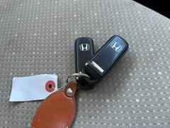 ���ޡ��ȥ��������ƥ���ץå��奨�󥸥󥹥����ȥ����ƥࡢ���󥸥��ư����ߤ��󥿥å��ǹԤ��������Υ��å��ޤǥɥ��Υ֤˿������ǥ�󥿥å����ǹԤ����Ȥ�����ޤ��� 6