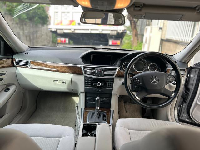 Ｅクラスステーションワゴン Ｅ２５０ＣＧＩブルーエフィシェンシーワゴン（9枚目）