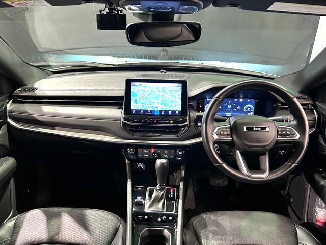 ジープ・コンパス Sモデル ワンオーナー全方位カメラETC2.0前後ドライブレコーダー4WDスマートキーレーダークルーズコントロールシートヒーターシートクーラーパワーシート本革シートルーフレール(4枚目)