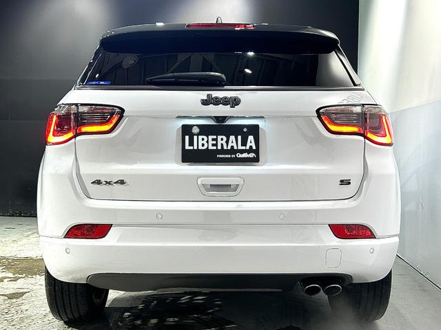 ジープ・コンパス Sモデル ワンオーナー全方位カメラETC2.0前後ドライブレコーダー4WDスマートキーレーダークルーズコントロールシートヒーターシートクーラーパワーシート本革シートルーフレール(16枚目)