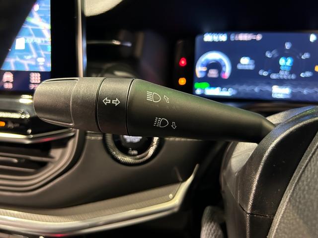 ジープ・コンパス Sモデル ワンオーナー全方位カメラETC2.0前後ドライブレコーダー4WDスマートキーレーダークルーズコントロールシートヒーターシートクーラーパワーシート本革シートルーフレール(21枚目)