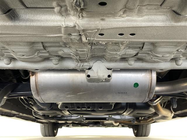 ステップワゴン ｅ：ＨＥＶスパーダ　プレミアムライン　純正メモリナビ　ホンダセンシング　ブラインドスポットインフォメーション　フリップダウンモニター　全方位モニター　パワーバックドア　前後ドライブレコーダー　両側パワースライドドア　コーナーセンサー（33枚目）