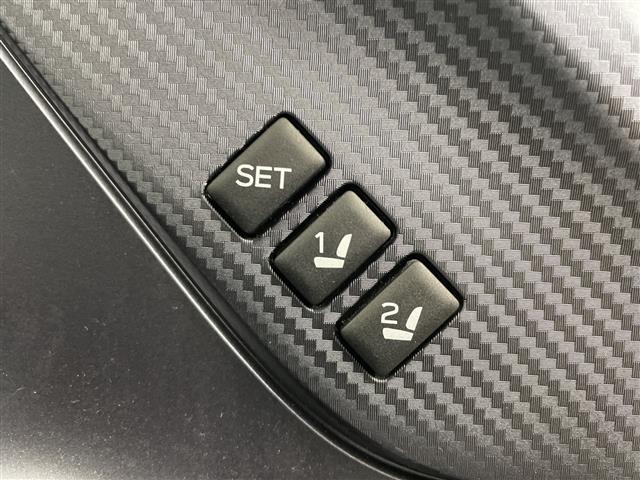 レヴォーグ ＧＴ－Ｈ　ＥＸ　純正メーカーＯＰナビ／全方位モニター／アイサイトＸ／後退時ブレーキアシスト／ドライバーモニタリングシステム／後方警戒支援システム／前席パワーシート／全席シートヒーター／Ｄ席メモリシート（17枚目）