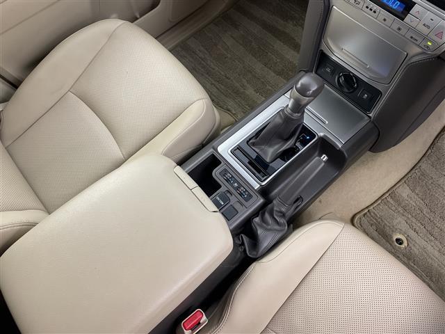 ランドクルーザープラド ＴＸ　Ｌパッケージ　サンルーフ　純正メモリナビ　フルセグＴＶ　トヨタセーフティセンス　パワーシート　レザーシート　シートヒーター　エアシート　前後コーナーセンサー　前後ドライブレコーダー　バックモニター　ＥＴＣ　禁煙車（9枚目）