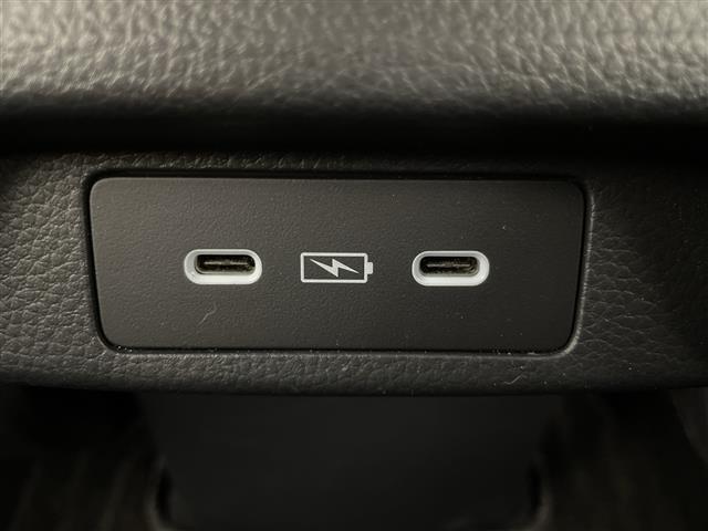 ＺＲ－Ｖ ｅ：ＨＥＶ　Ｚ　メモリナビ　ホンダセンシング　ＭＵＧＥＮエアロ　ＢＯＳＥプレミアムサウンドシステム　パワーバックドア　レザーシート　シートヒーター　パワーシート　メモリーシート　全方位モニター　ステアリングヒーター（32枚目）