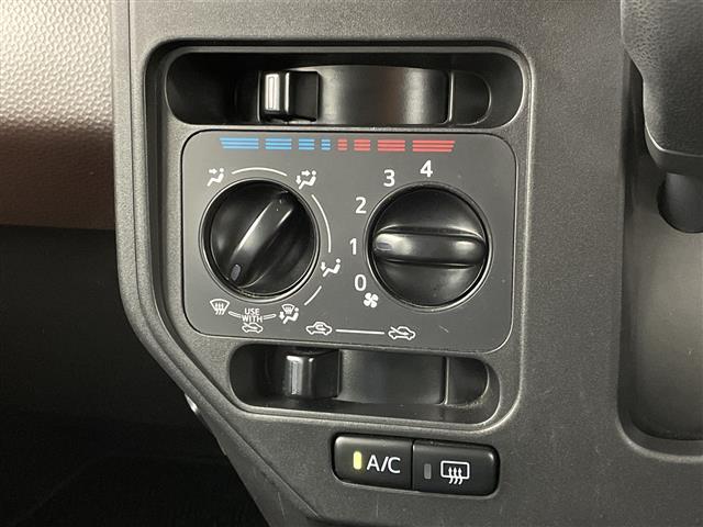 ルーミー Ｘ　Ｓ　メモリナビ　フルセグＴＶ　衝突被害軽減ブレーキ　レーンキープアシスト　前後コーナーセンサー　シートヒーター　片側パワースライドドア　ドライブレコーダー　バックモニター　オートマチックハイビーム（8枚目）