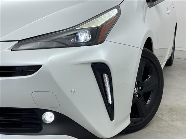 プリウス Ｓツーリングセレクション・ブラックエディション　純正ディスプレイオーディオ　トヨタセーフティセンス　衝突被害軽減ブレーキ　レーンキープアシスト　レーダークルーズコントロール　パーキングサポートブレーキ　クリアランスソナー　全方位モニター（25枚目）